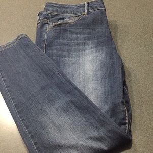 1822 Jeans